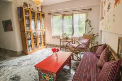 Bamboo Retreat Hotel - Library Corner