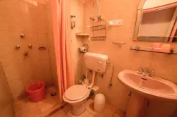 Panorama View Double Room with Balcony  : Bathroom - Mandarin