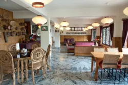 Bamboo Retreat Hotel - Restaurant