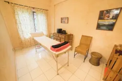 Bamboo Retreat Hotel - Massage Therapy